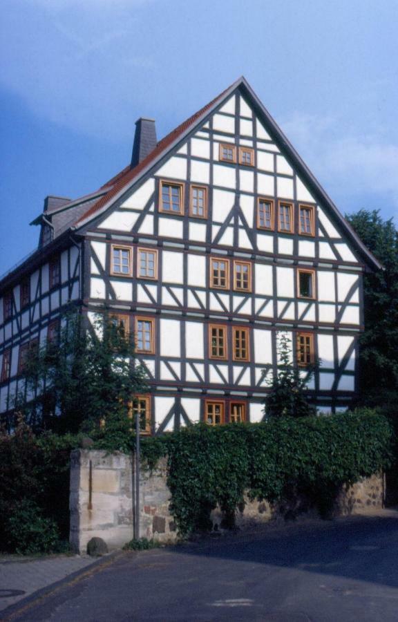 Апартаменты Alte Pfarre Gudensberg Экстерьер фото